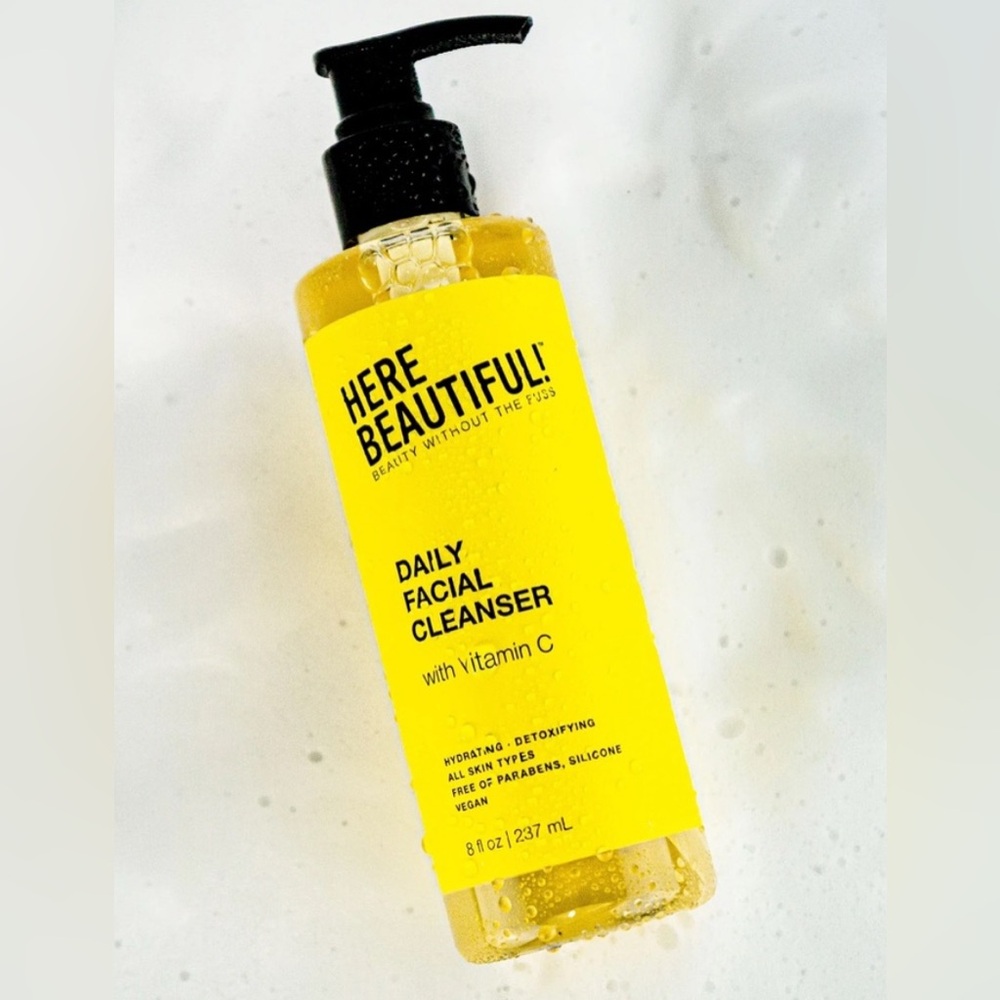 Here Beautiful Daily Facial Cleanser with Vitamin C